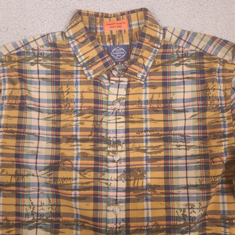 St Johns Bay Performance Shirt Mens Medium Stretch Plaid Easy Care Nature Print